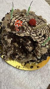 Om Sweets & Snacks