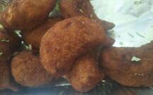 Rowdy Momos Cafe