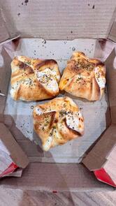 Pizza coffee day