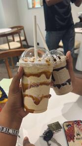 FiLLi Cafe