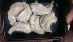 Momos N Springs