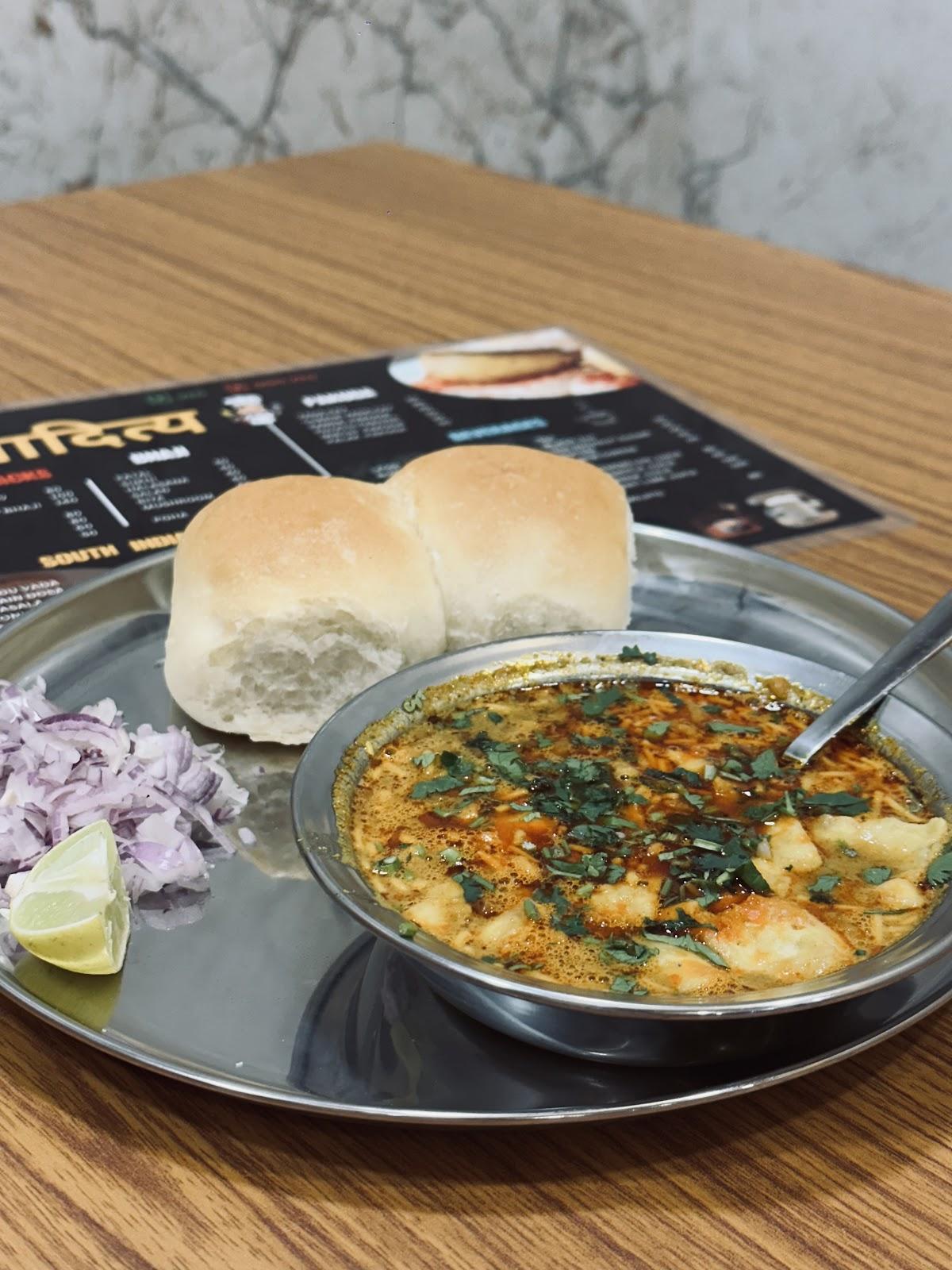 Aditya Vada Pav