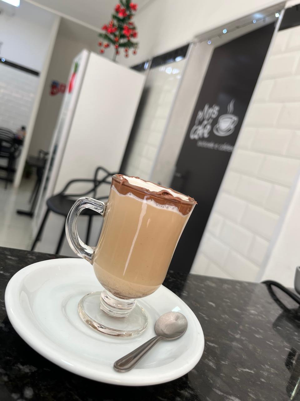 Paris Café - Lanchonete e Cafeteria