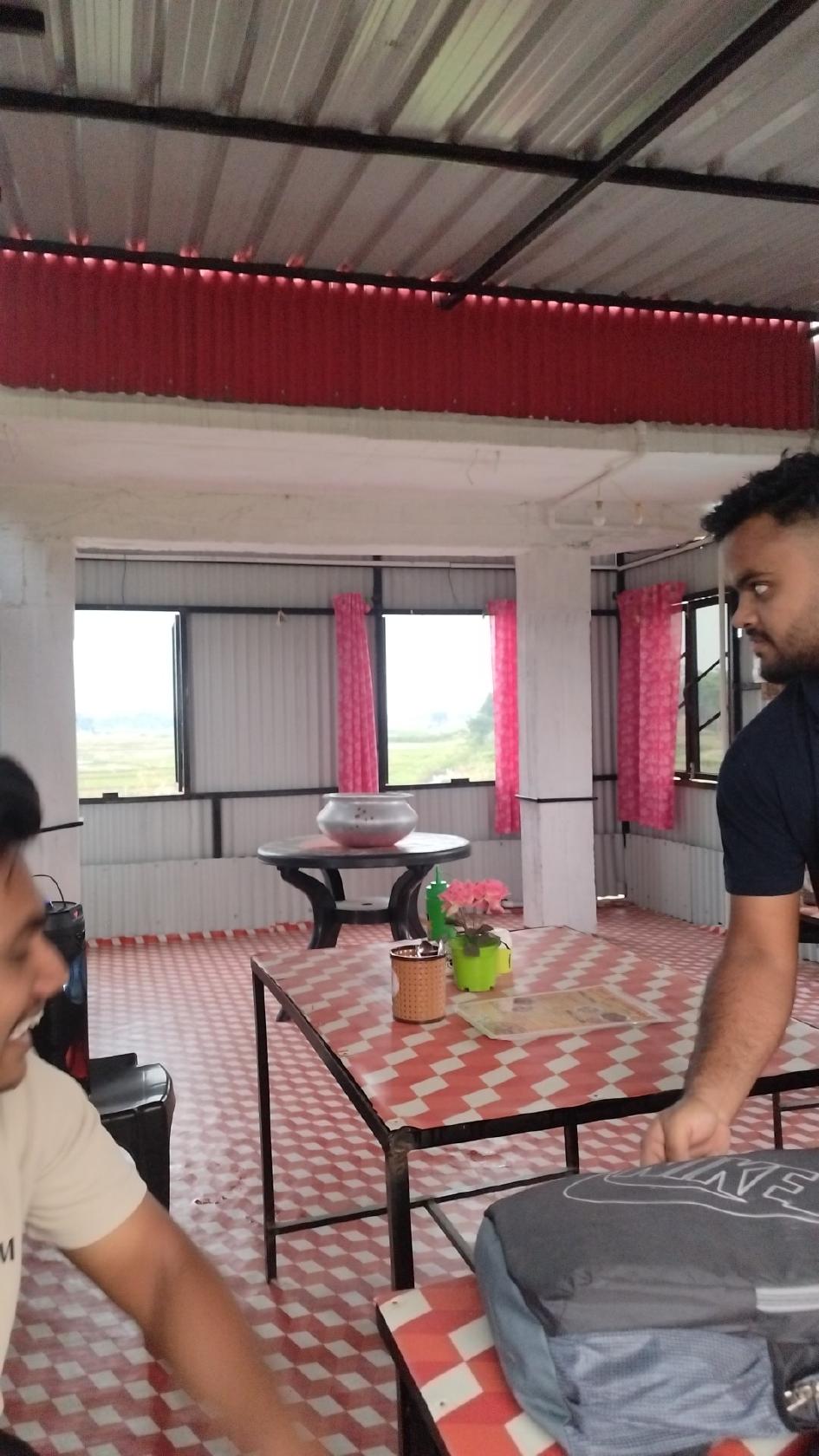 Sah restaurant
