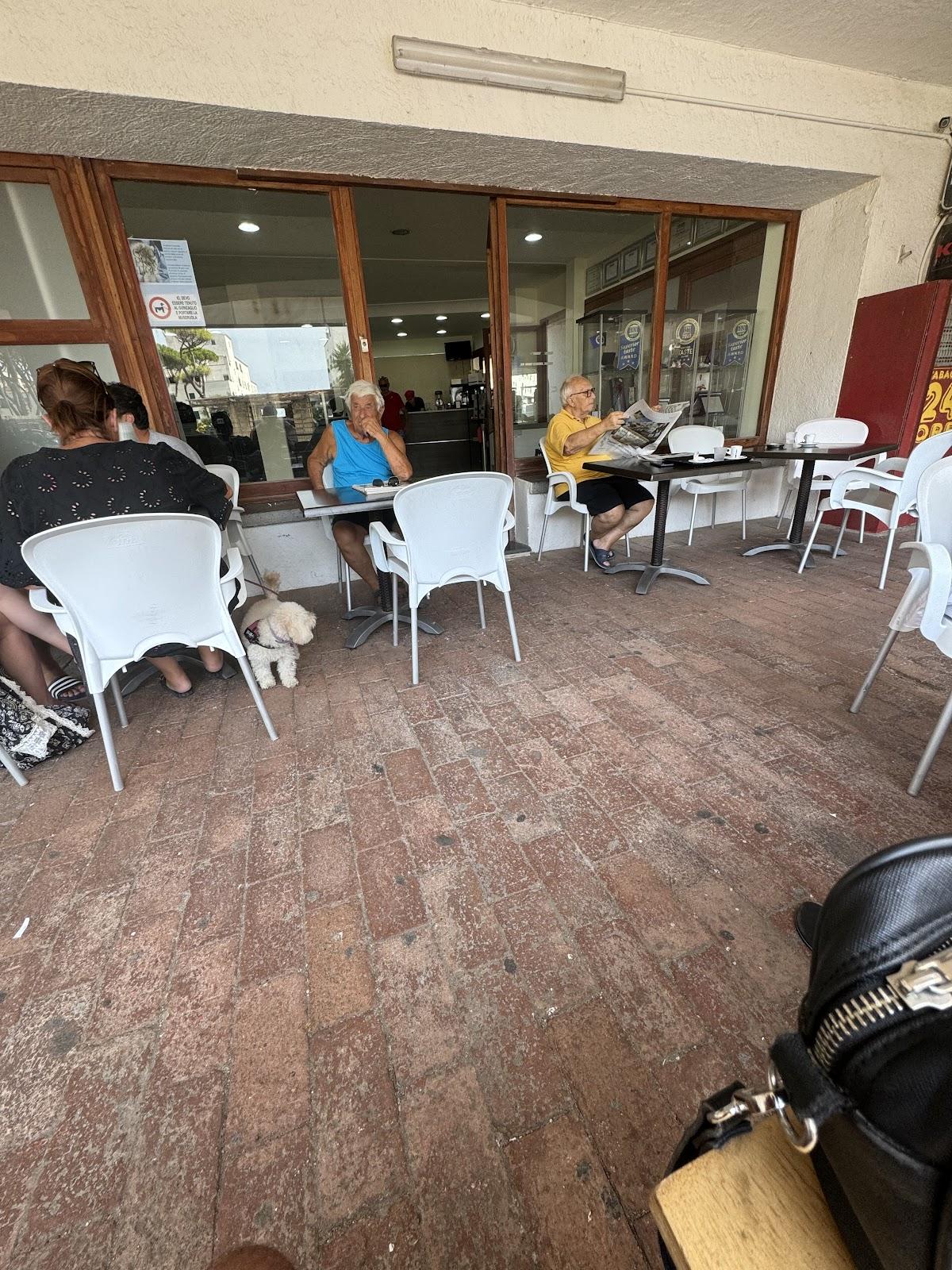 Bar Erica di Dario Saltarelli