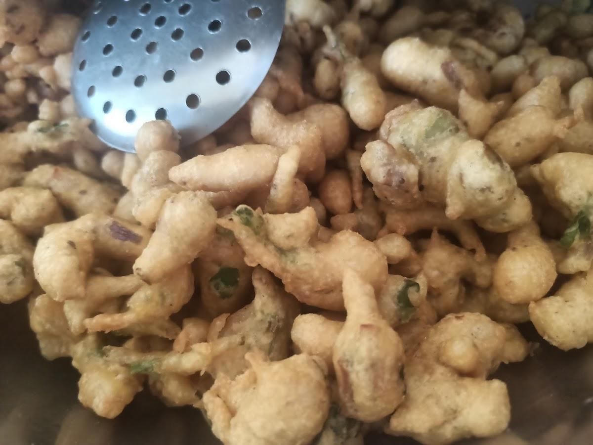 Malkari khichadi bhaje