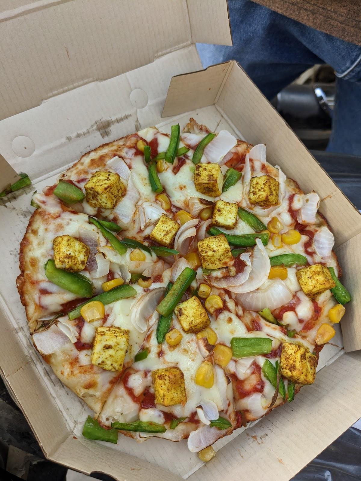 D-Mart Pizza Store