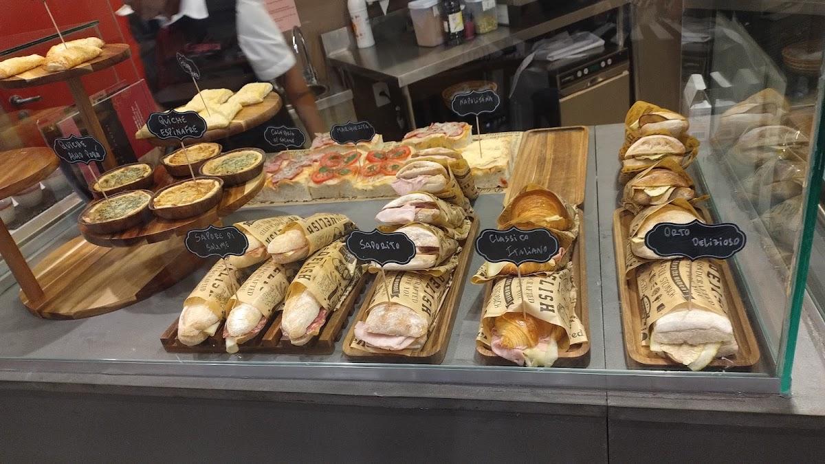 Cappra Cafè + Panini