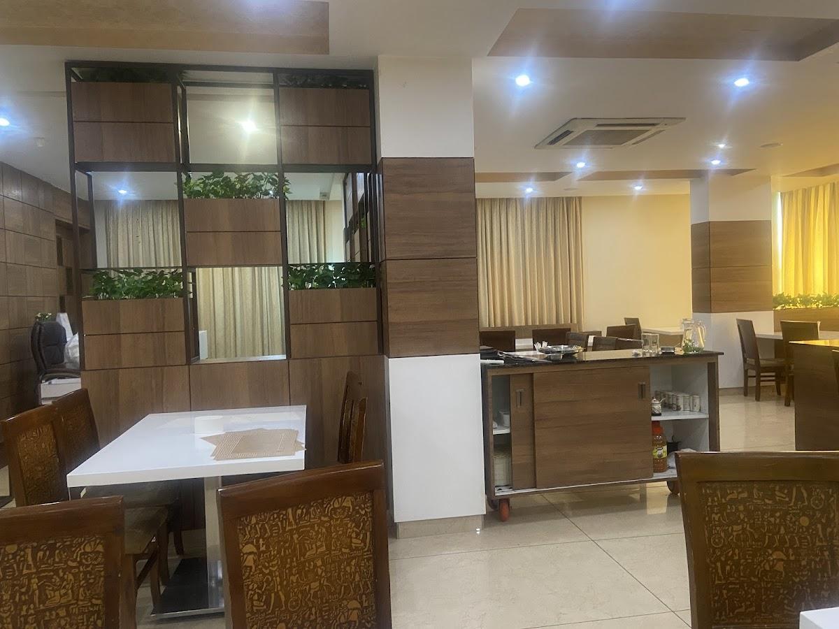 Akshaya Patra - Hotel Palla's Pride