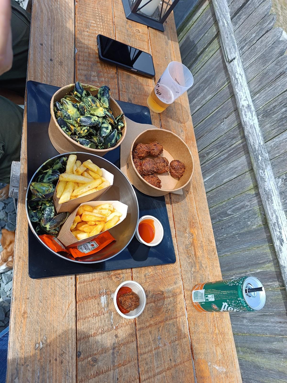 FULL MOULES
