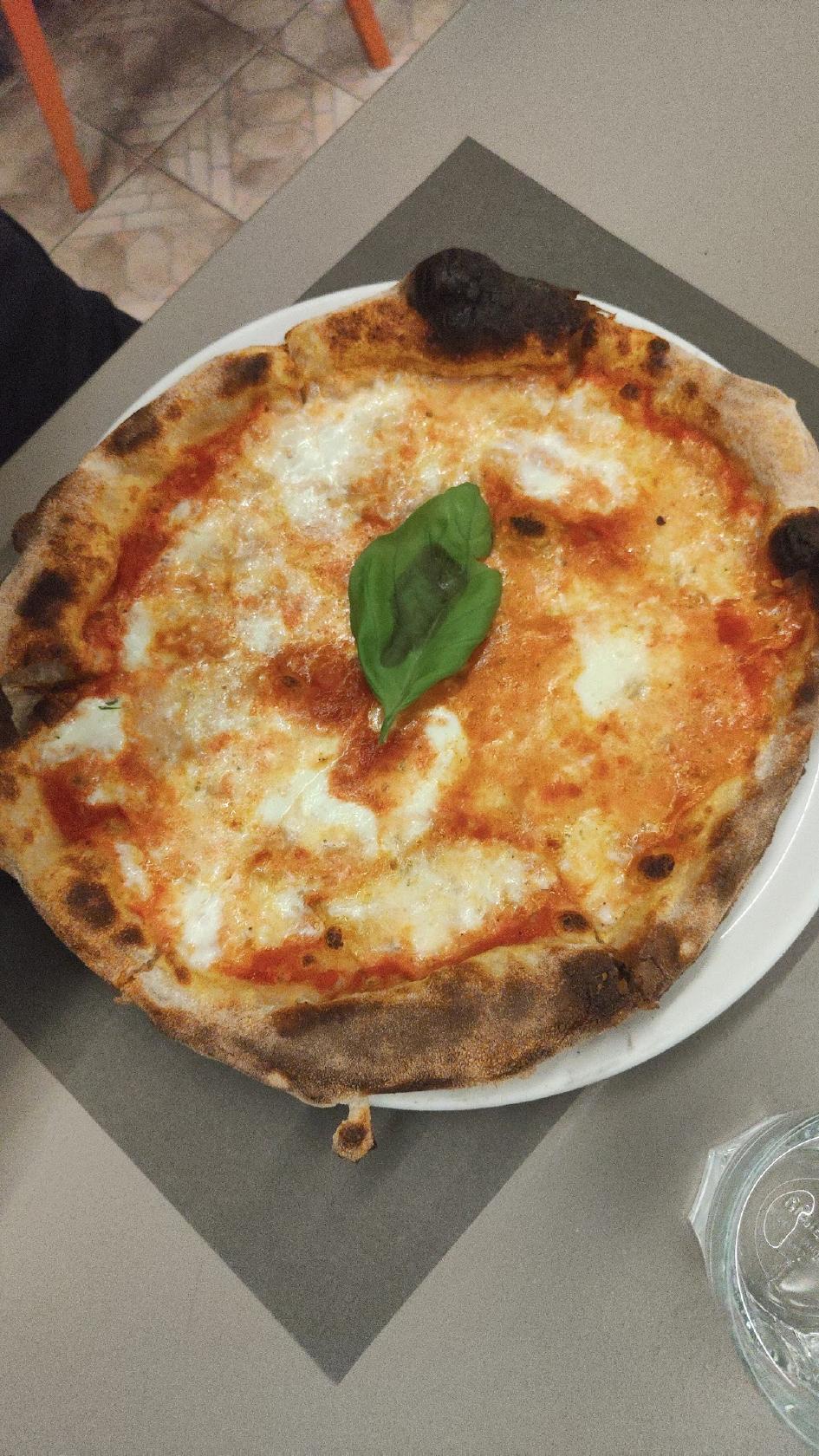 Munir Pizzeria