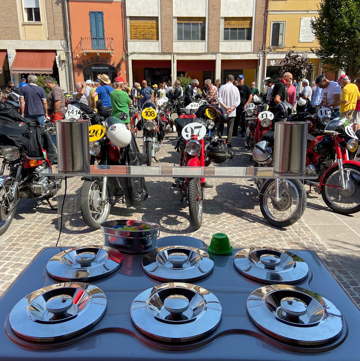 Gelateria Mundos Di Ghesini Nicola