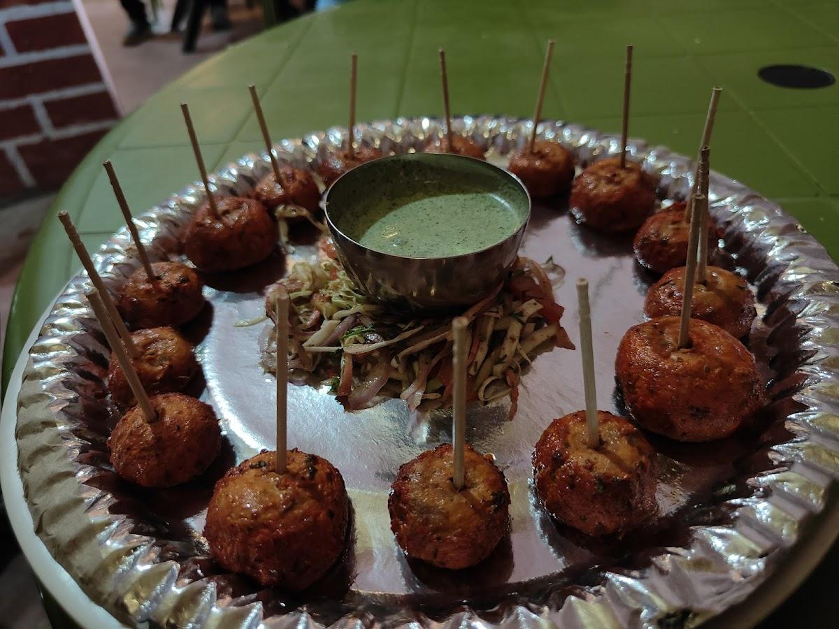 Pushpuni Restaurant