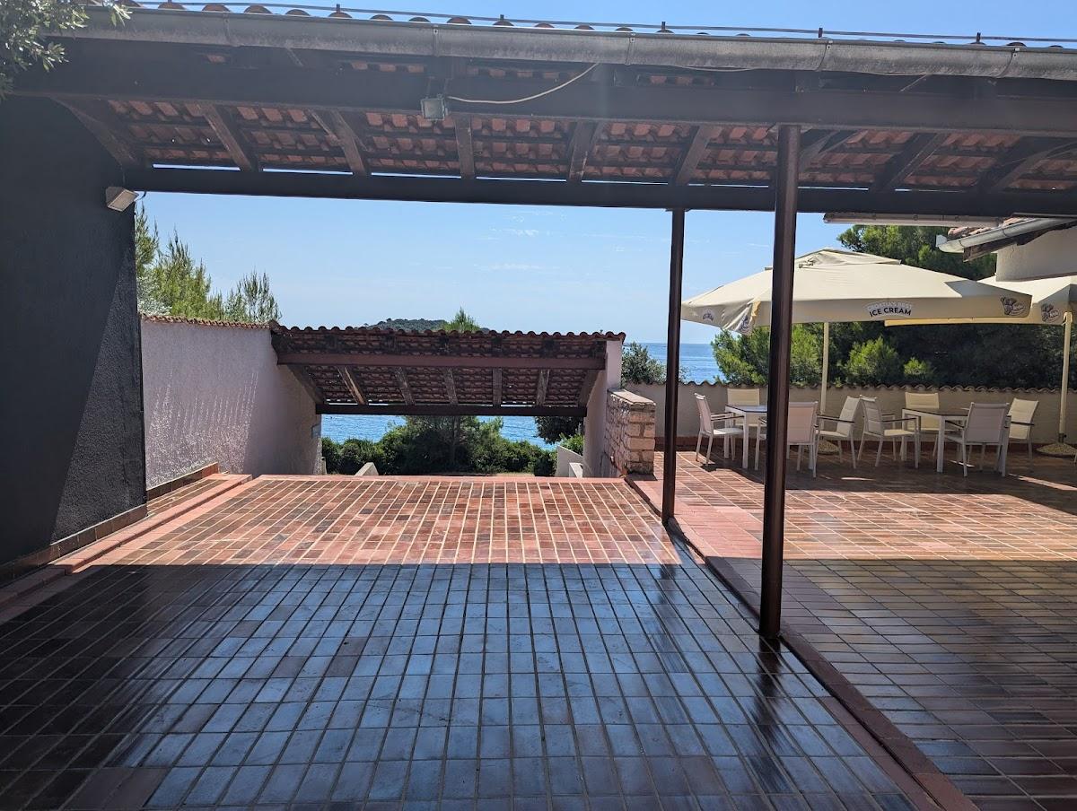 Lavanda Grill Terrace