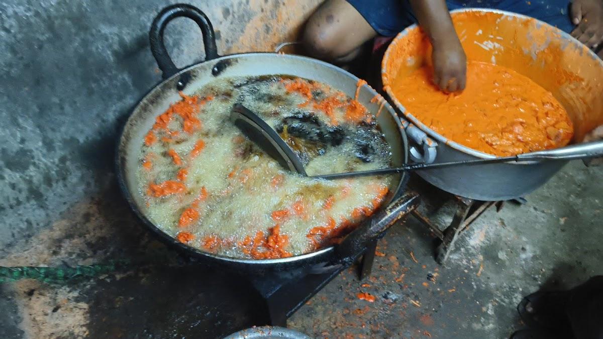 MAYADEVI CHICKEN POKODA