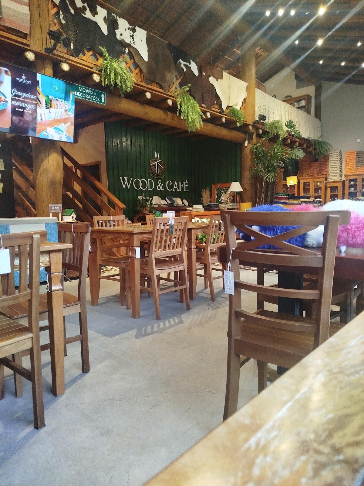 Wood & Café