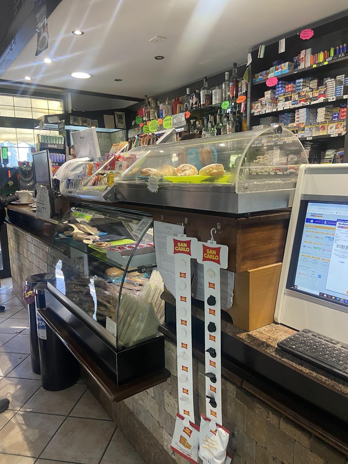 Spadino's Bar