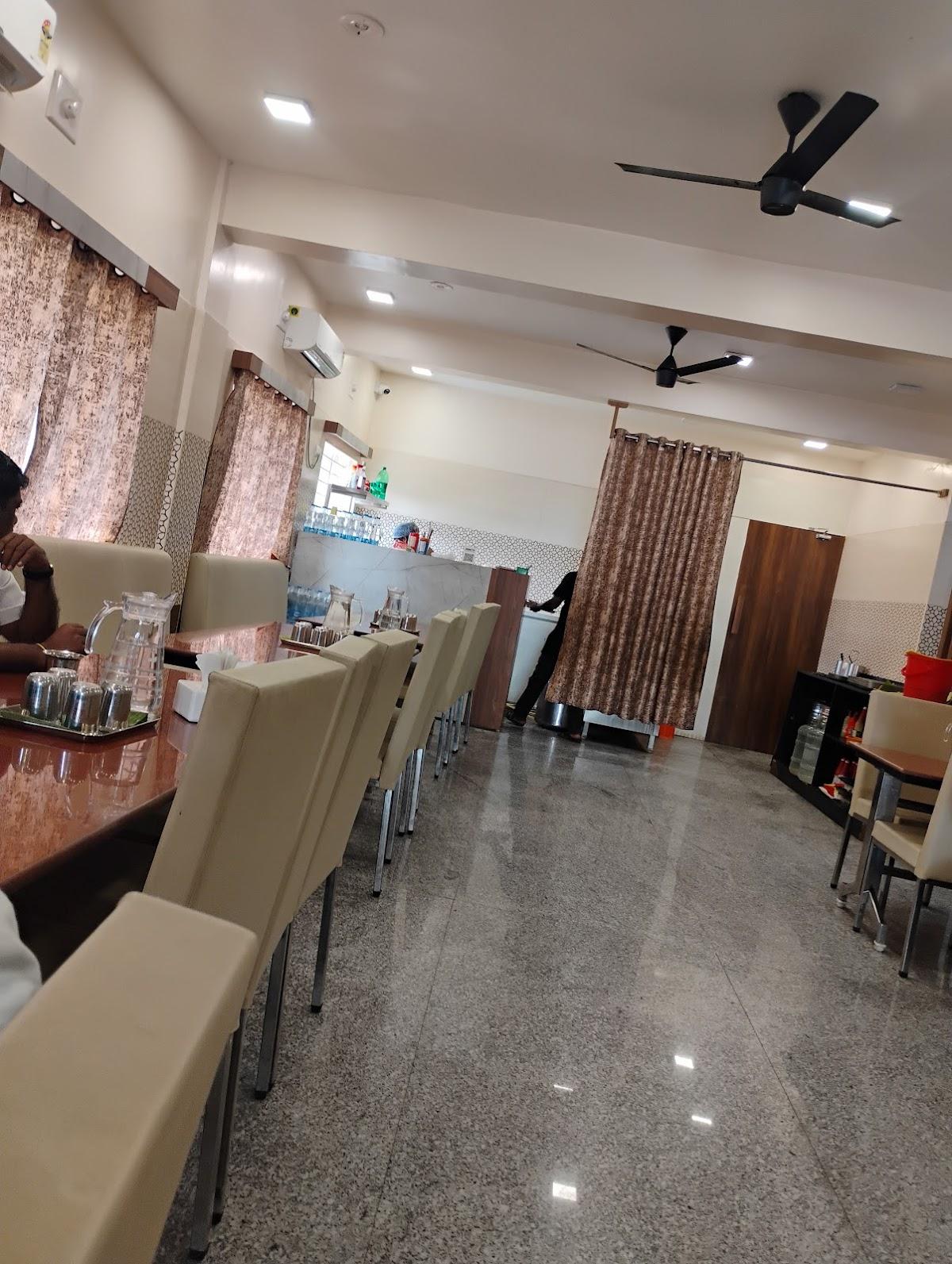 Dosainfinity & Game Zone - Pure Veg Restaurant