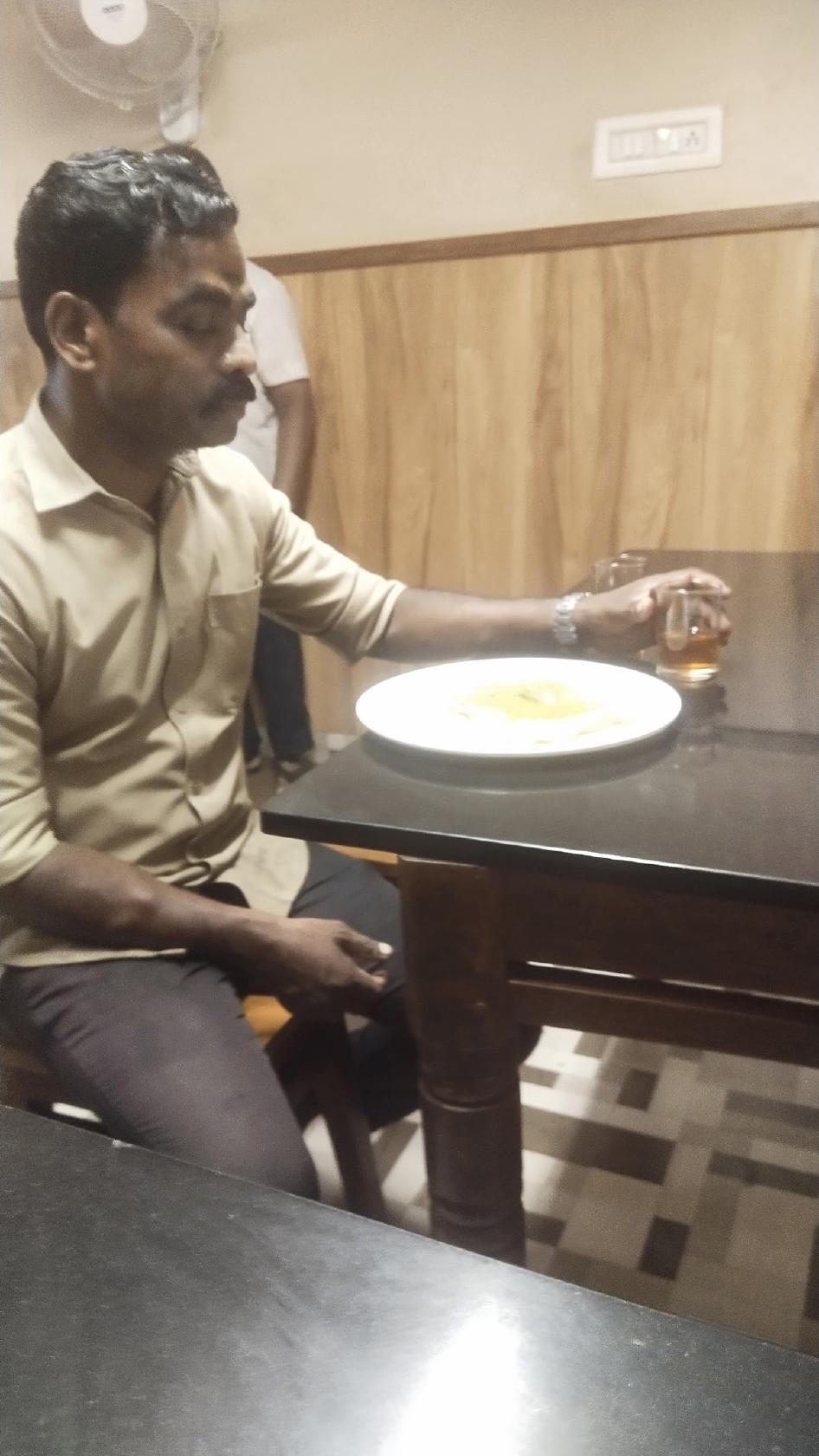 NK HOTEL AKAMPADAM