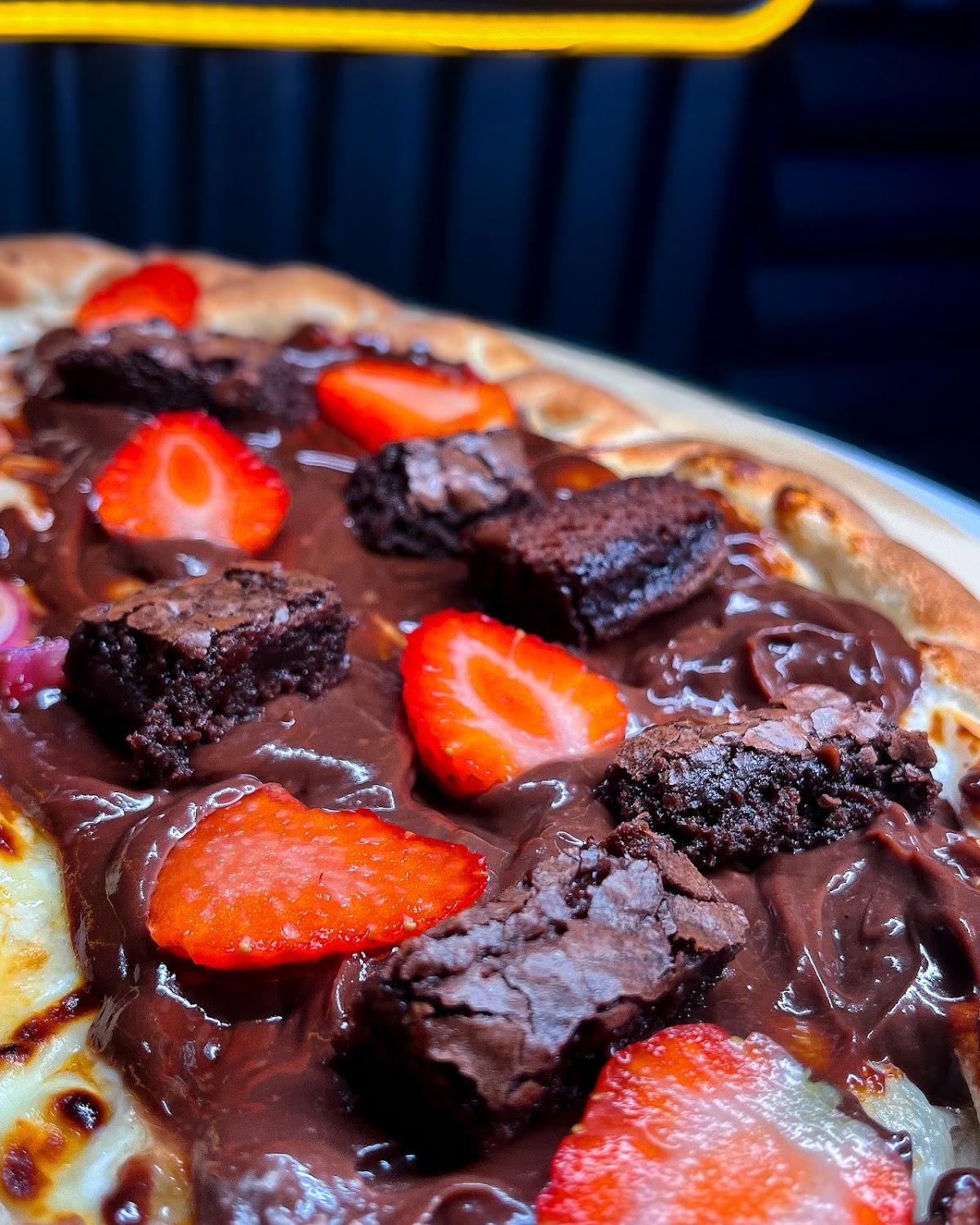 Pizzas Brown