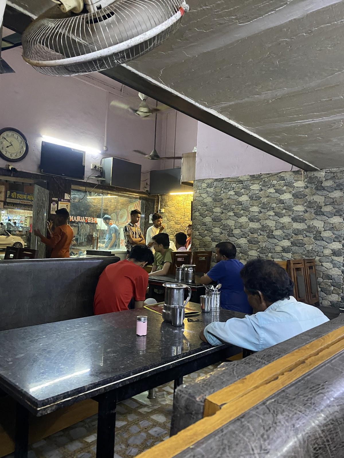 RAJHANS RESTAURANT