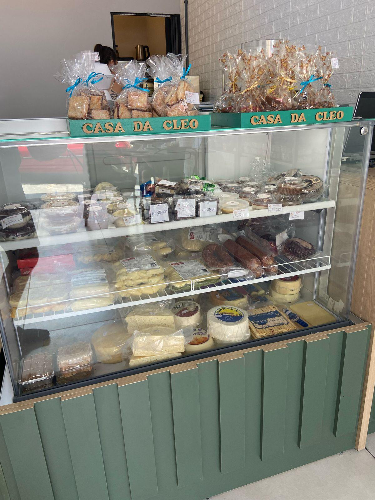 Casa da Cleo Empório Mineiro e Cafeteria