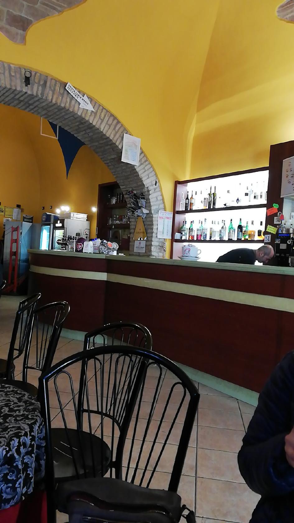 "Mai Dire Bar" di Andreoli Nicola E C. S.N.C.