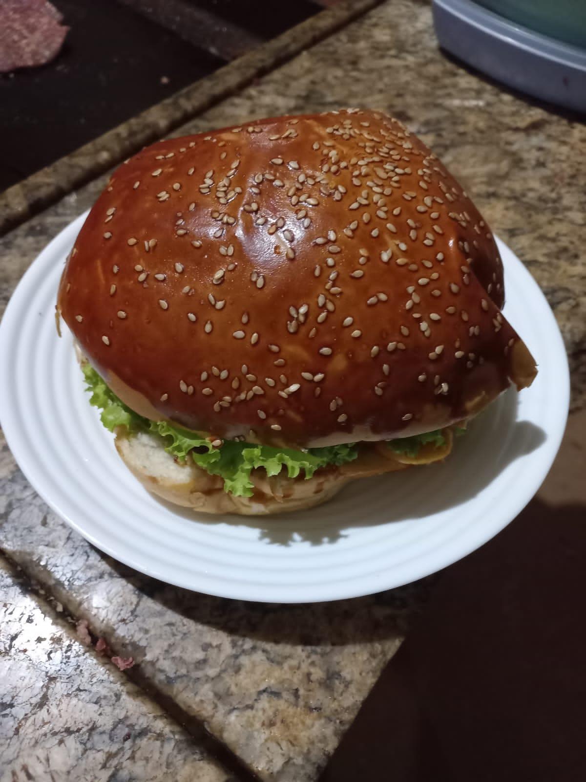 Bar e hamburgueria do beiçudão