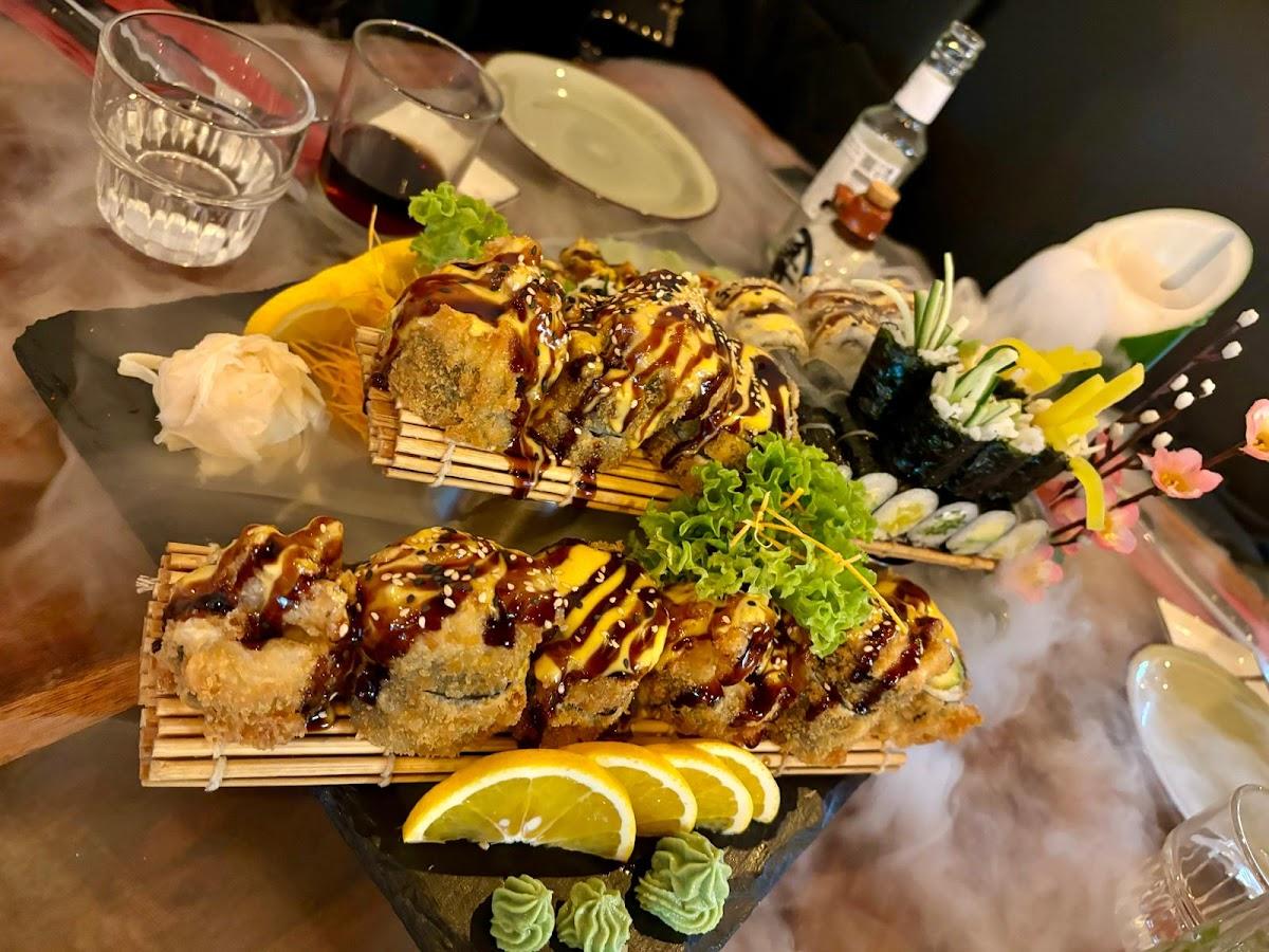Maguro Sushi Grill & Bar