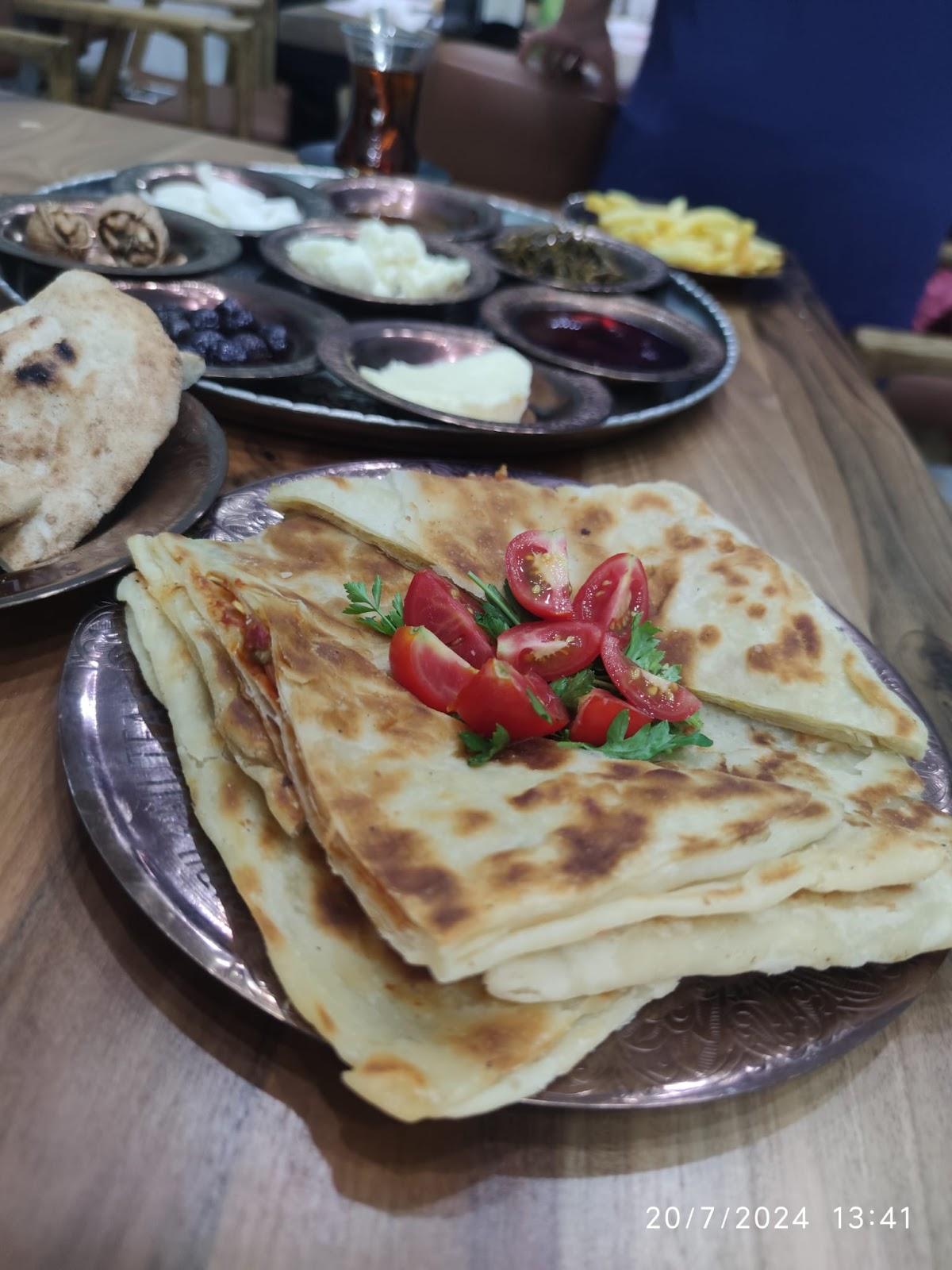 Sırlı Lezzet Lahmajun Pide & Kebap