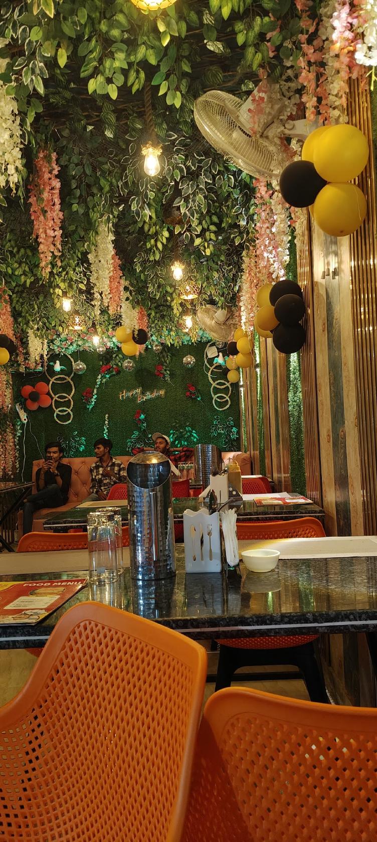 Shree Ji Sweets & bakery