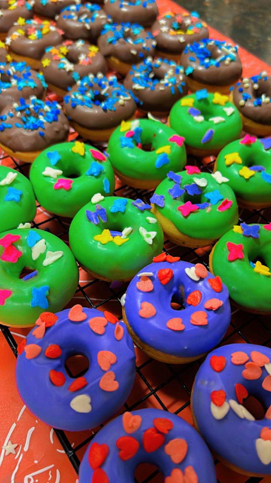 LA Siston Donuts