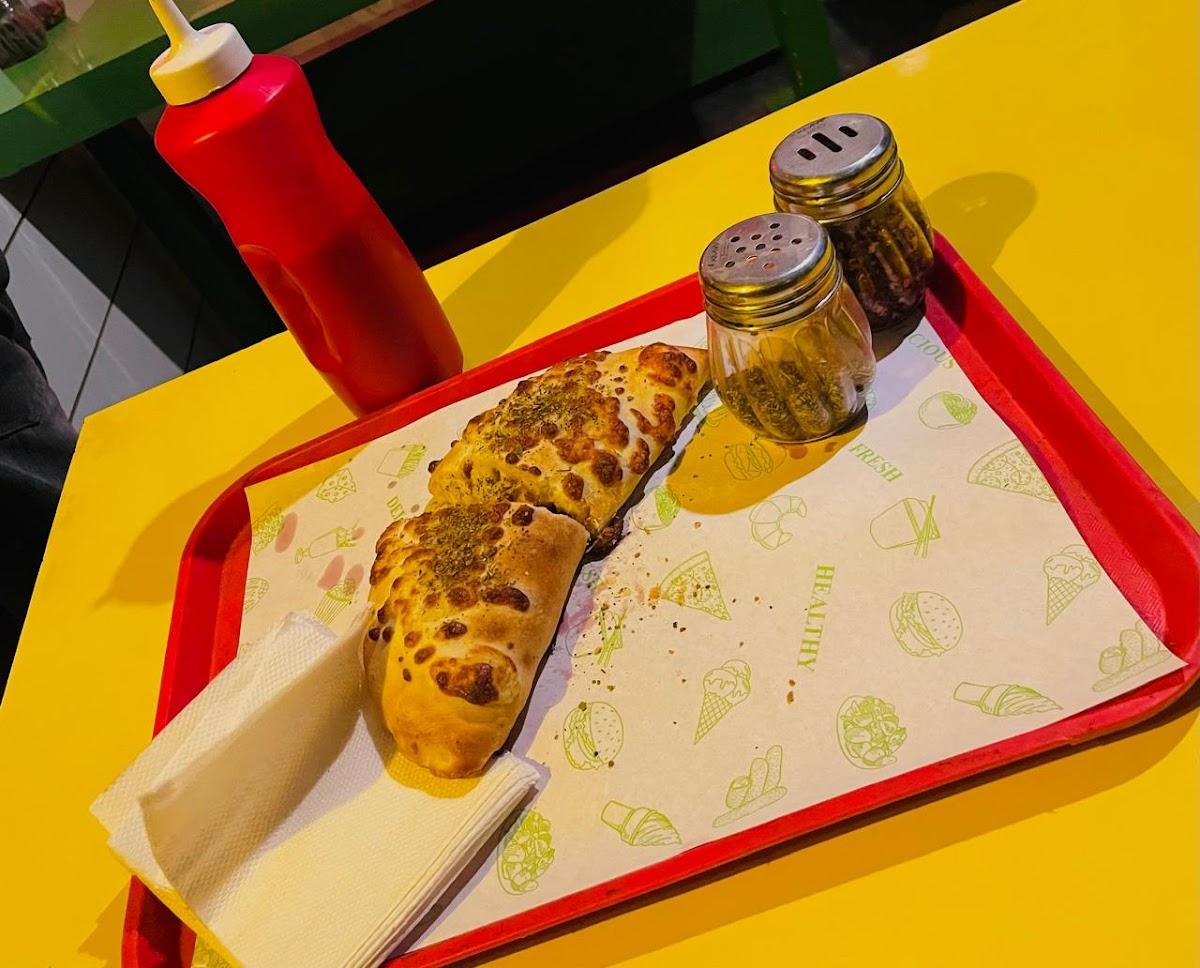 Dreams pizza