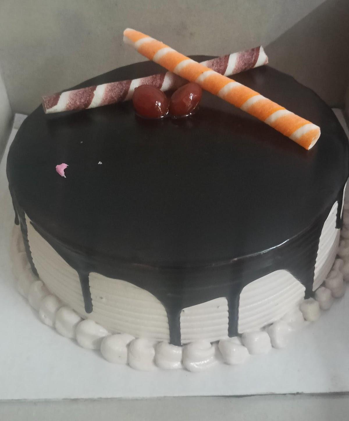 Gomathi Bakery & cafe