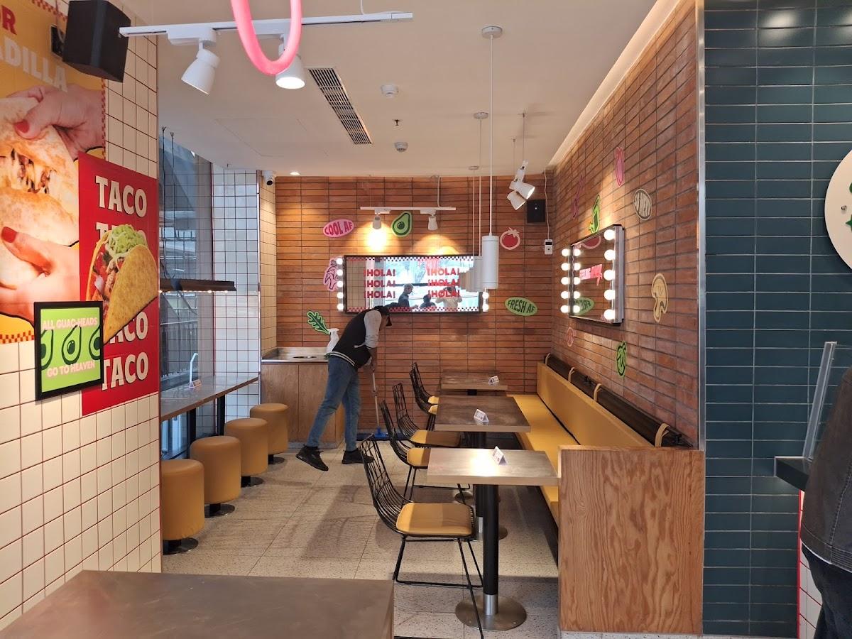 California Burrito Mexican Kitchen @ Greater Noida