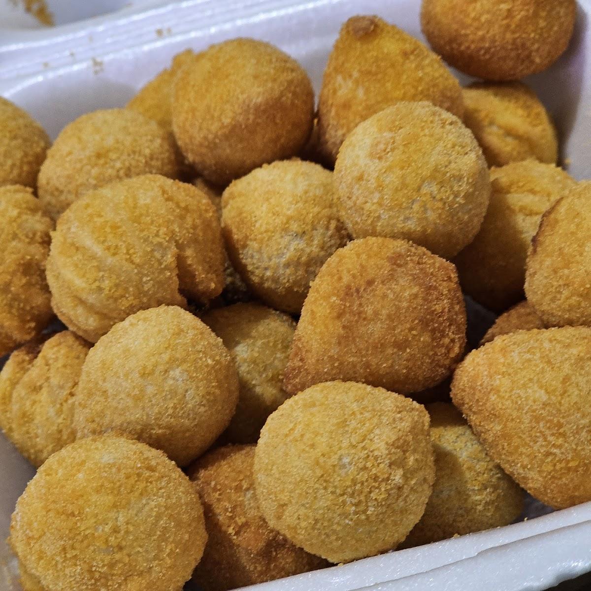 Poly_Salgados
