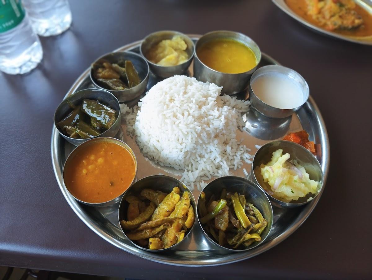 Ashiyana Bhojnalaya