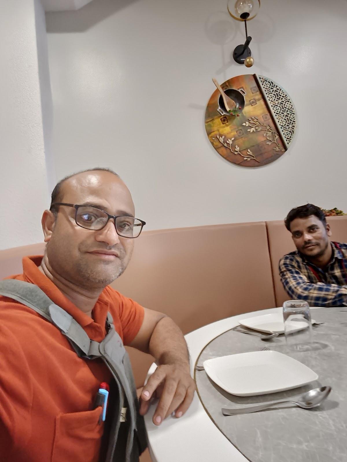 Dagduseth Restaurant