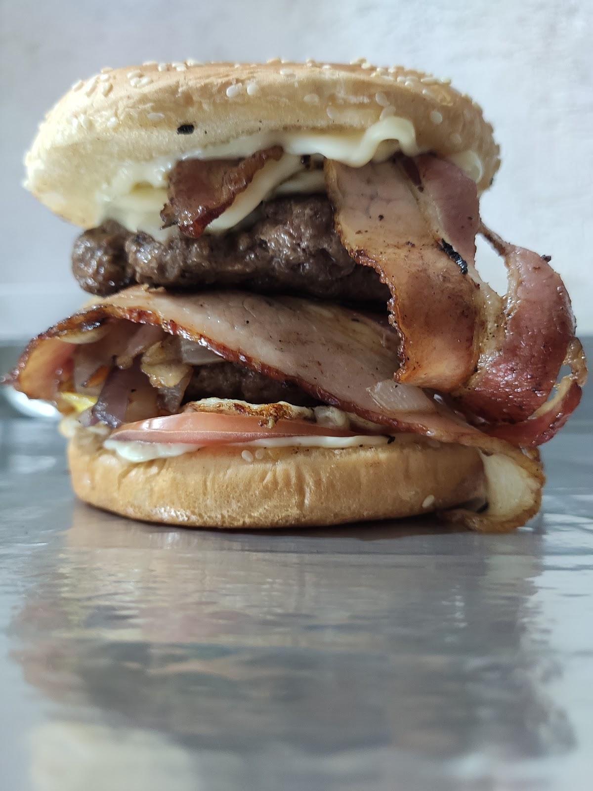 Monster Burguer