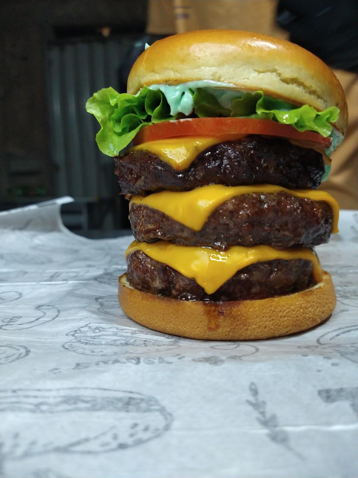 PAC BURGER