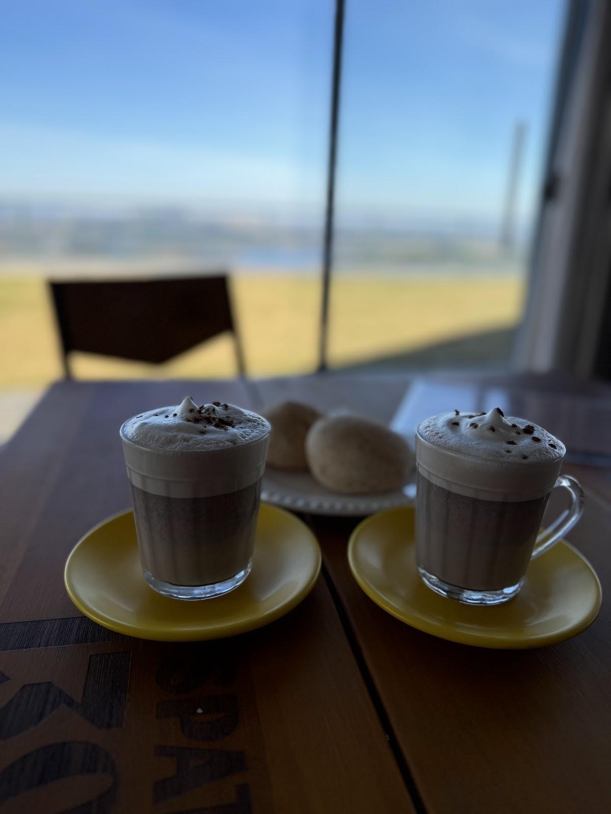 11 Onze Café Bar