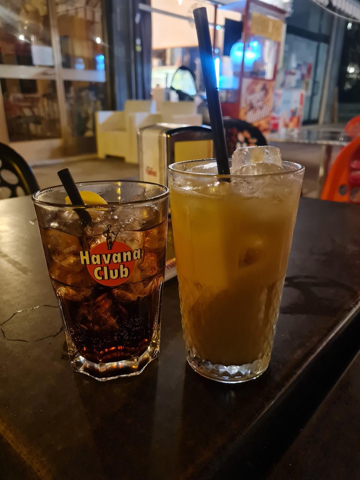 Mezzo Cocktail