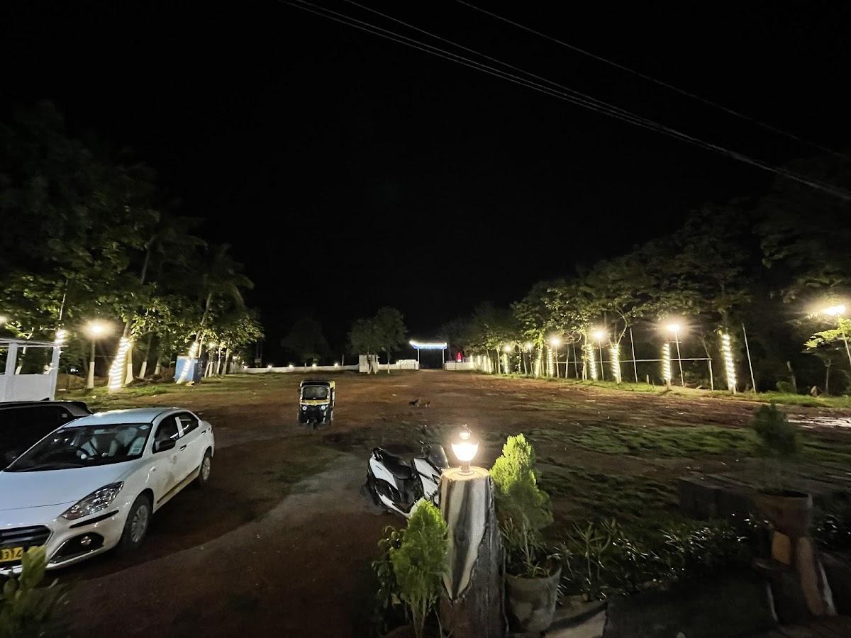 HUBLI DARBAR VEG & NON-VEG FAMILY RESTAURANT
