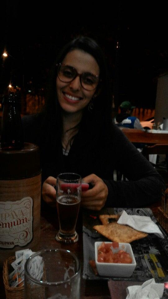 É o Lugar Bar E Hamburgueria