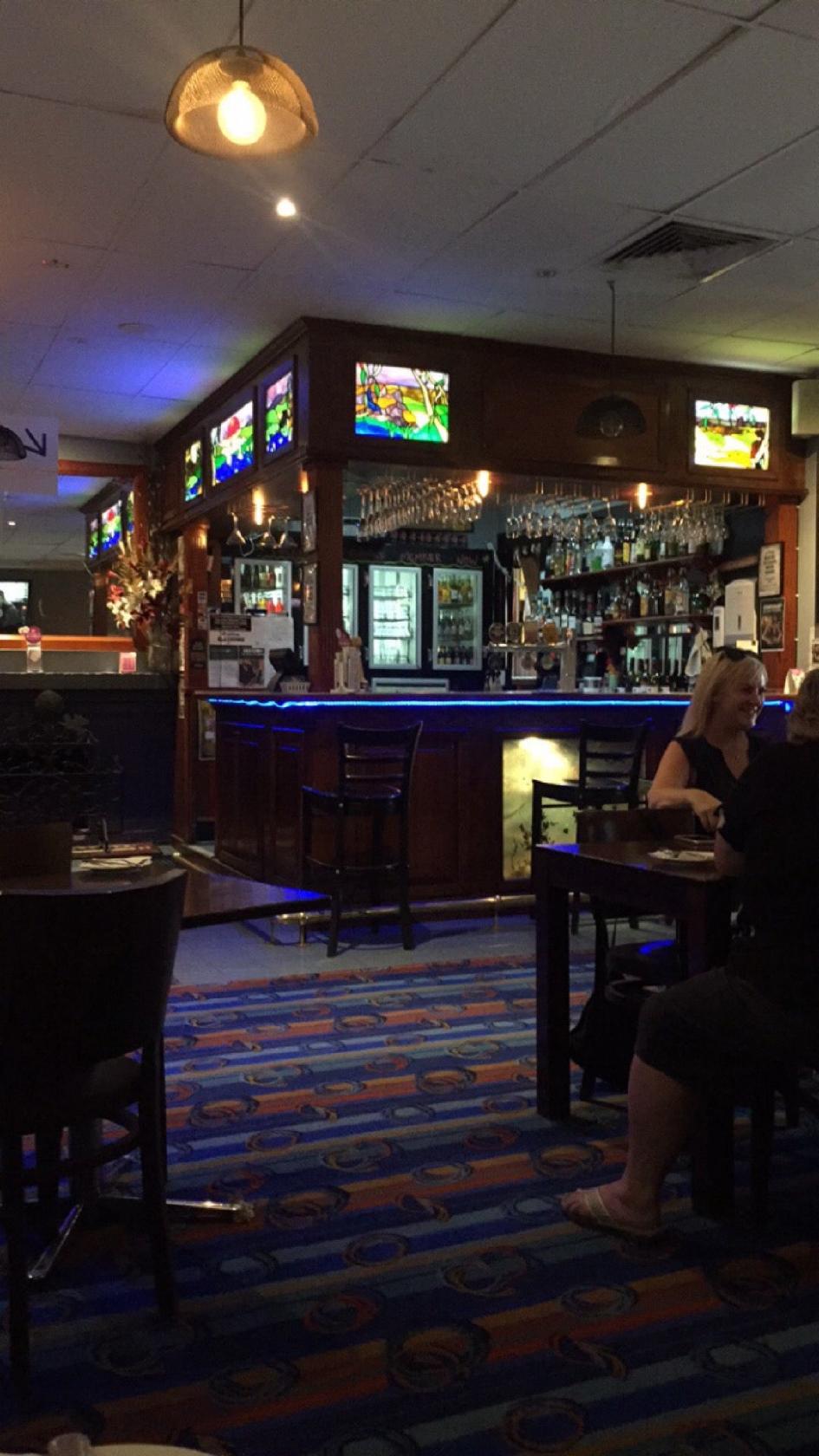 Empire Hotel