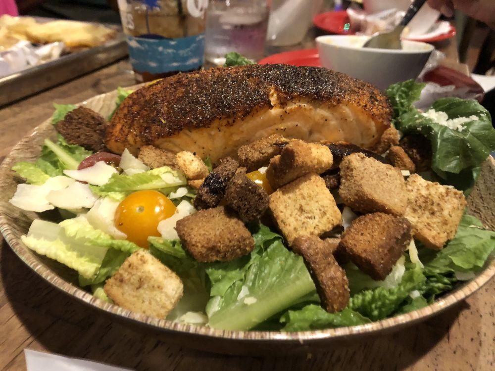 Beau's Bar & Bistro
