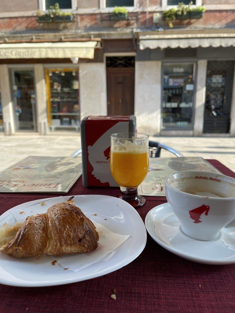 Times Cafe
