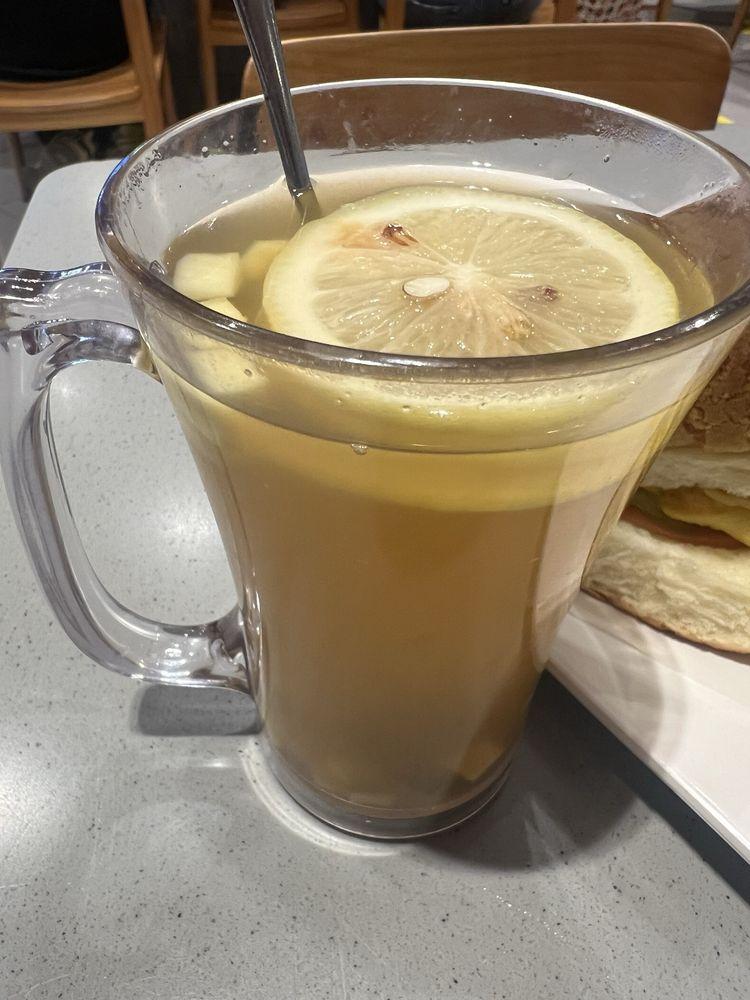 Lucky Star Coffee Shop