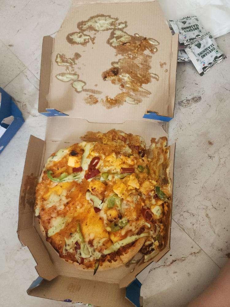 Domino's Pizza Chandivali, Mumbai