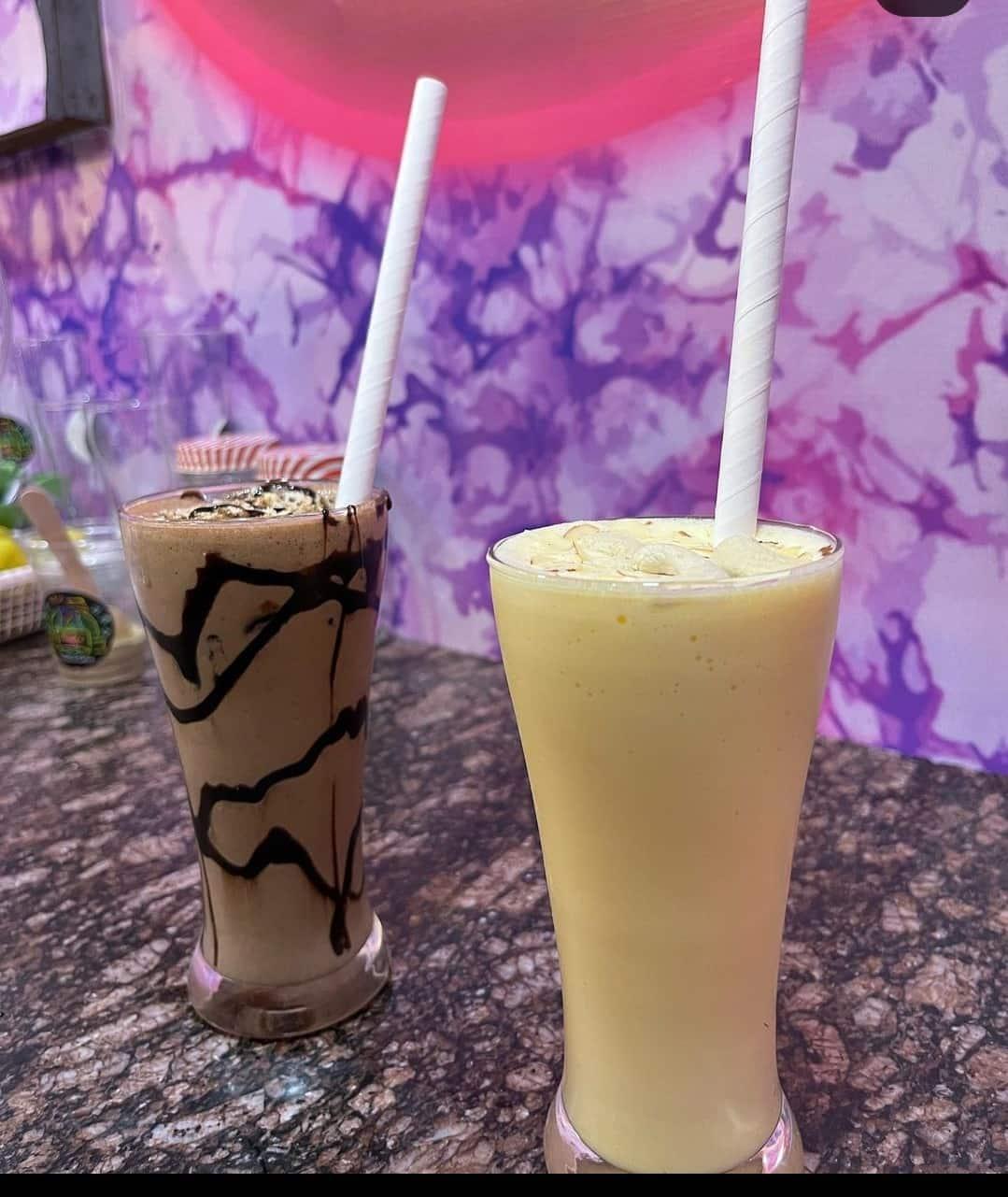 Shakes Bar